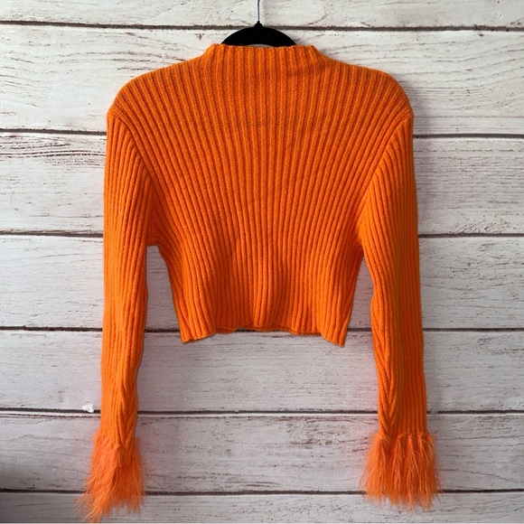 SHEIN Curve Ribbed Knit Cropped Sweater – OXL – Orange with Feather Cuffs🔥🔥🔥 - Picture 3 of 10